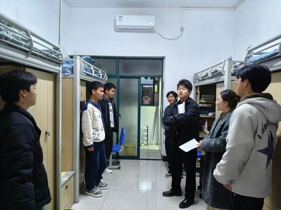 35ad8bb08811638c2e2ca52f59caaf90