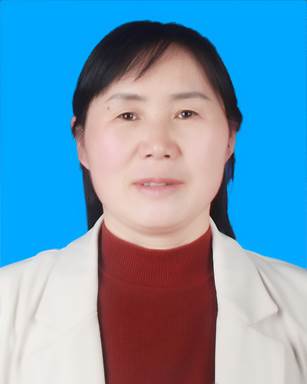 男孩穿着衬衫AI 生成的内容可能不正确。